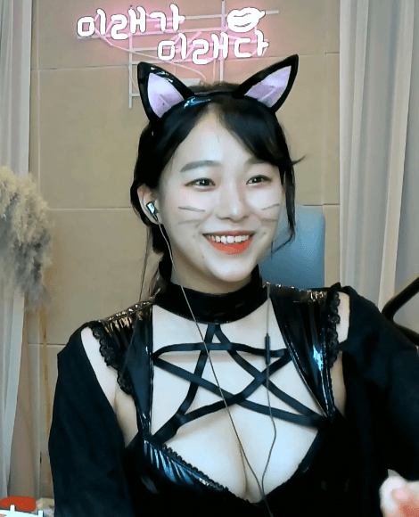 1721005302_604657adf103ea59e5f8.gif